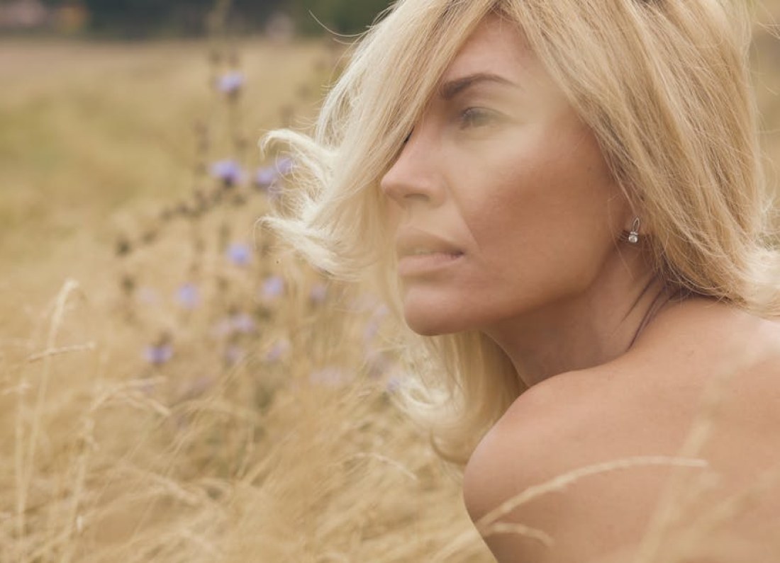 Katherine Kelly Lang portrait