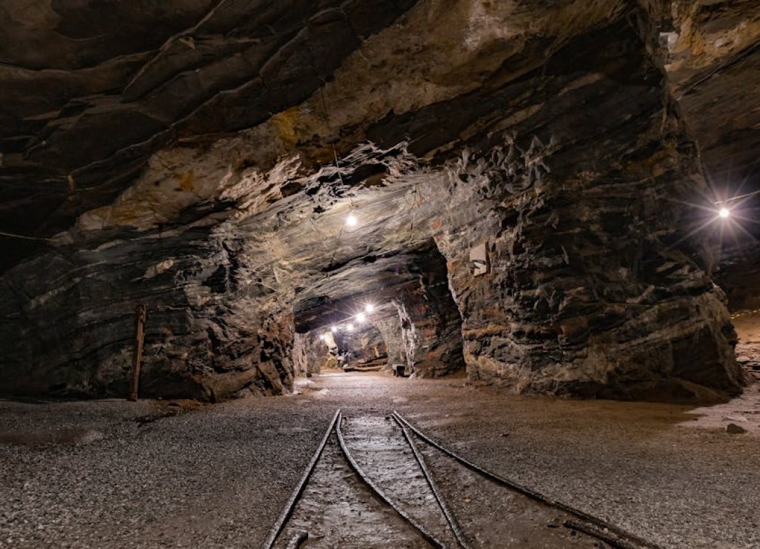 underground mine energy storage