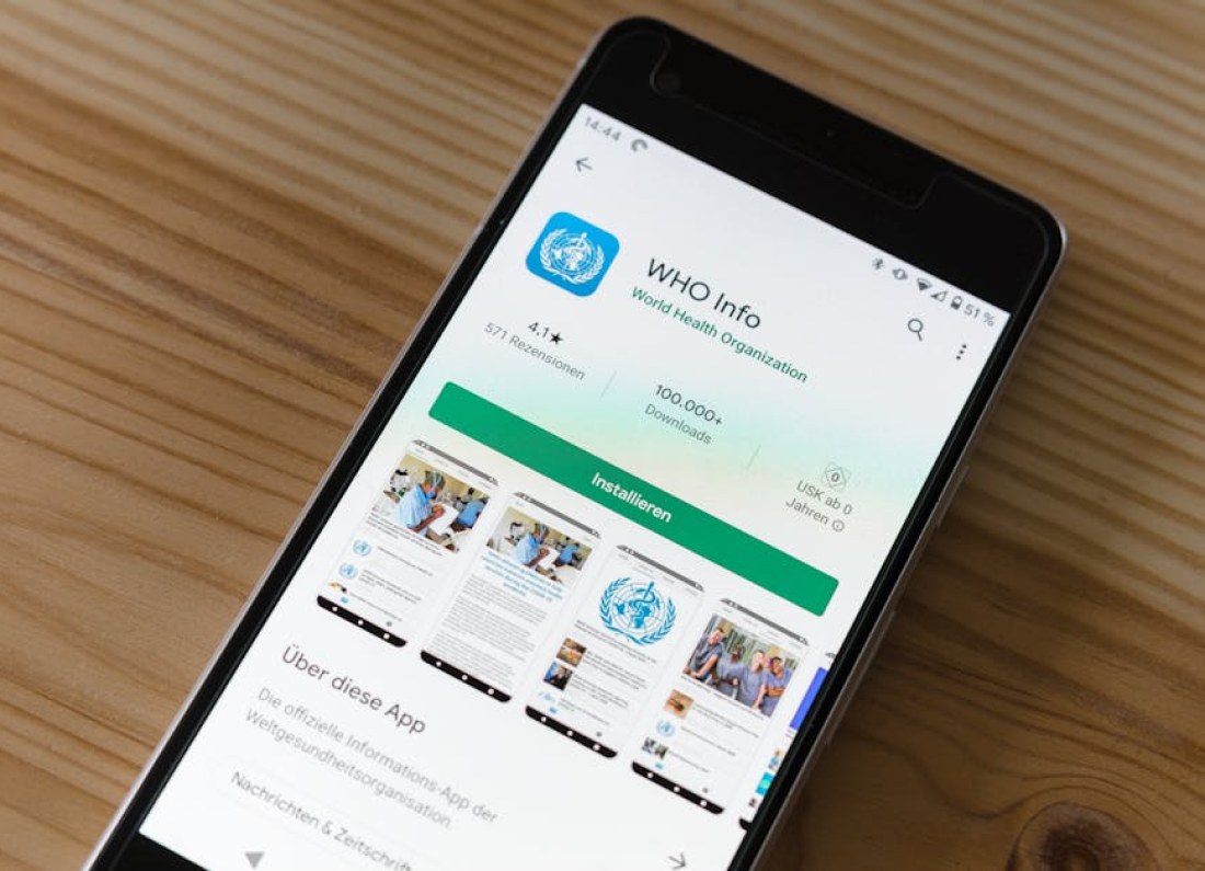 Google Health app AI health monitoring