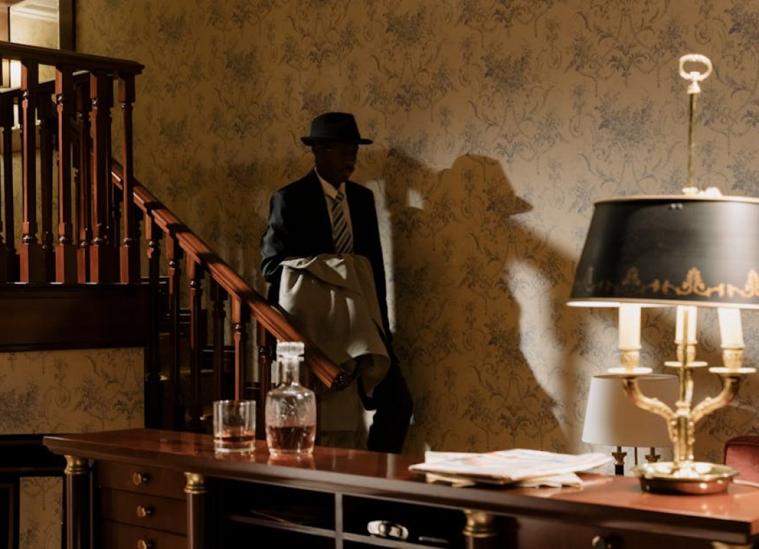 spy thriller Netflix