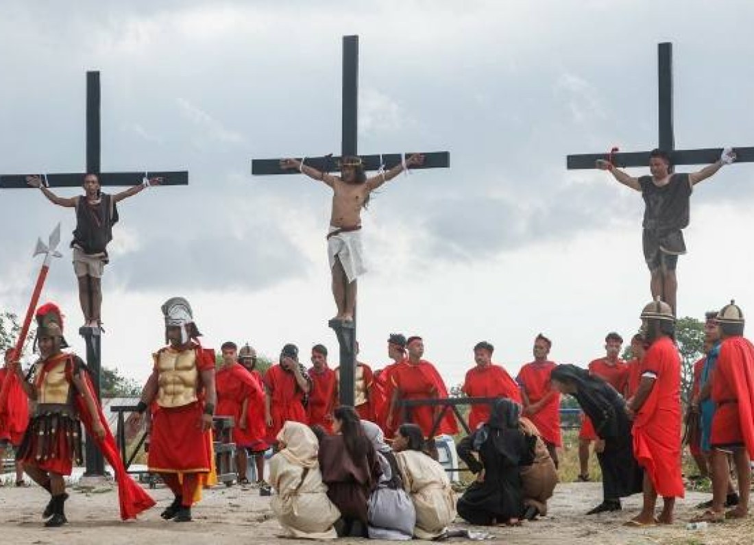 easter traditions world