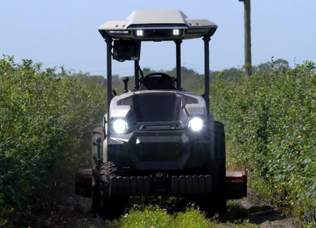 autonomous tractor field