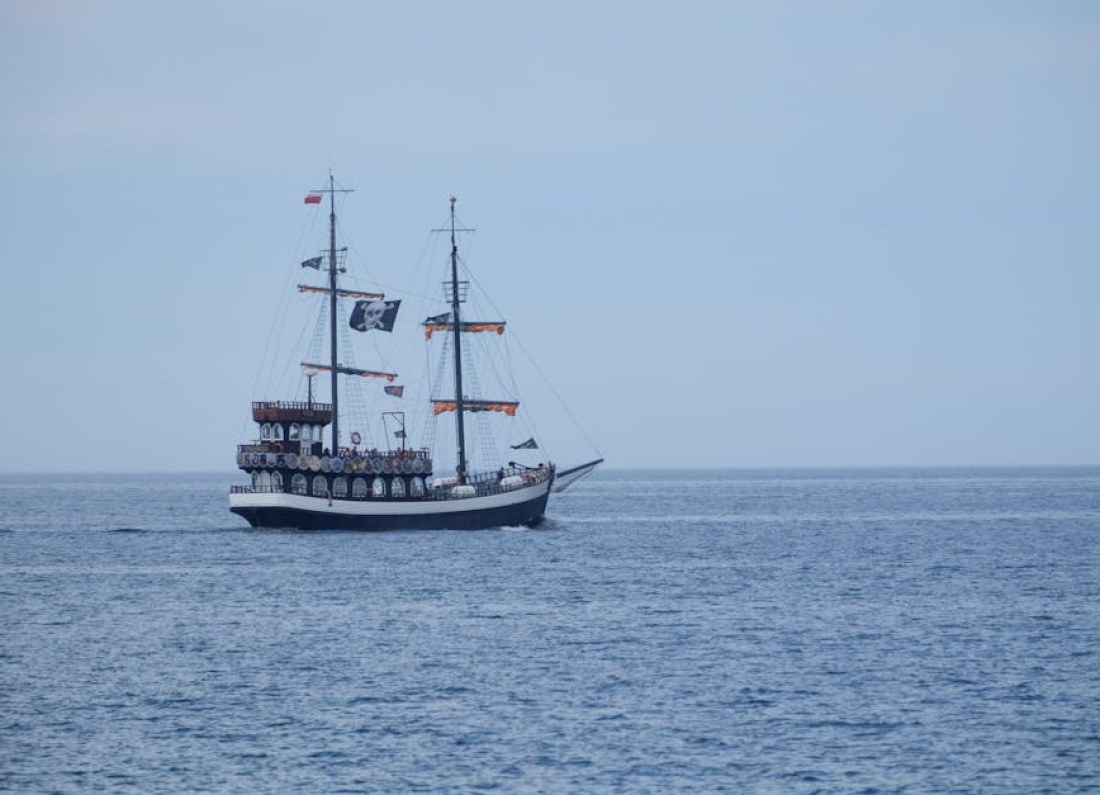 pirate ship game