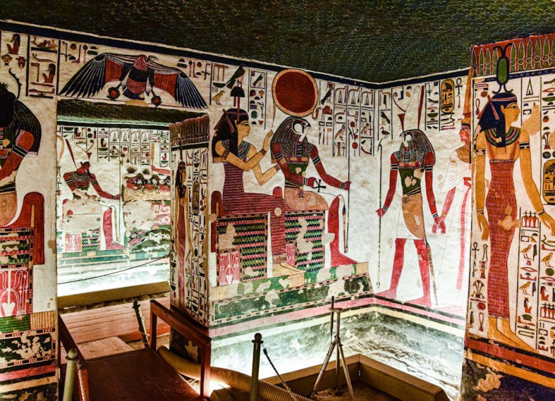 Osiris Reborn gameplay