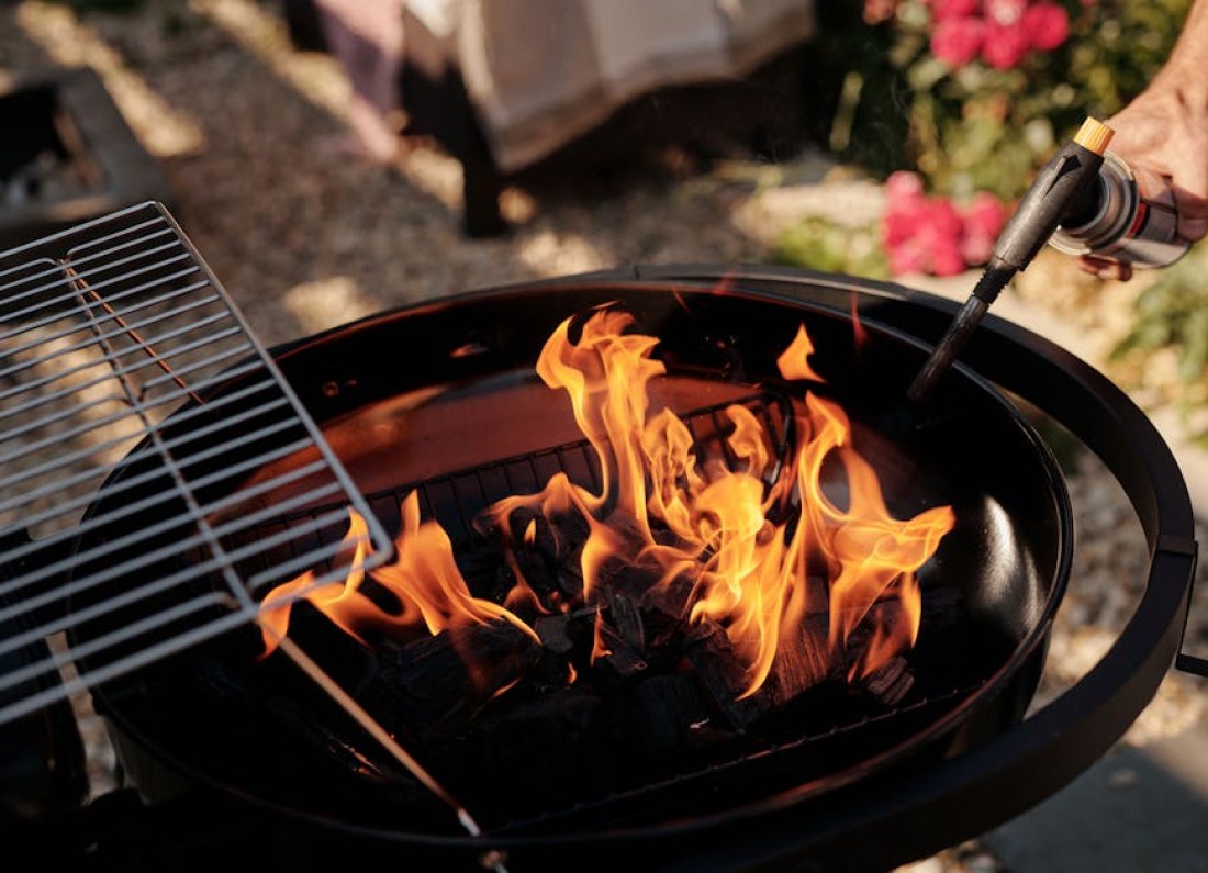 charcoal grill fire