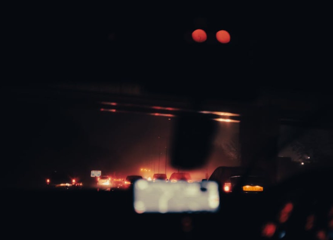traffic lights red car