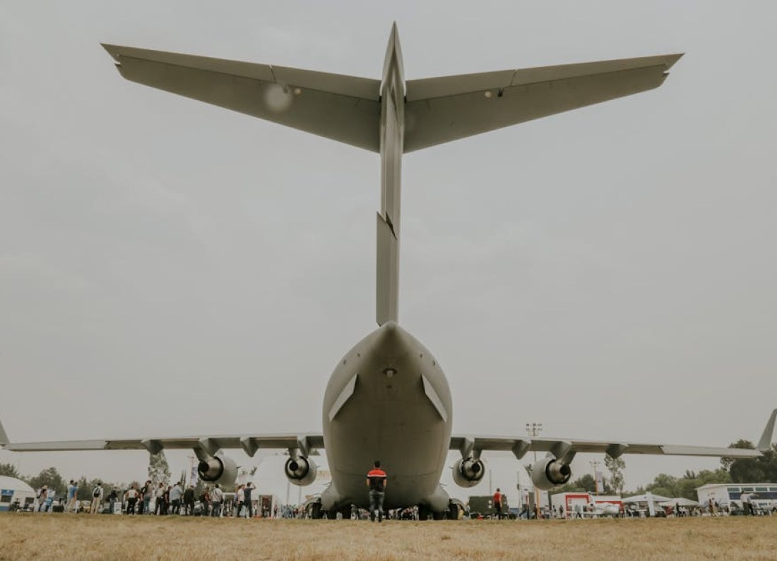 Chinese giant transport aircraft