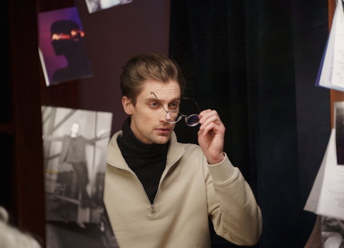 Piotr Swend actor portrait