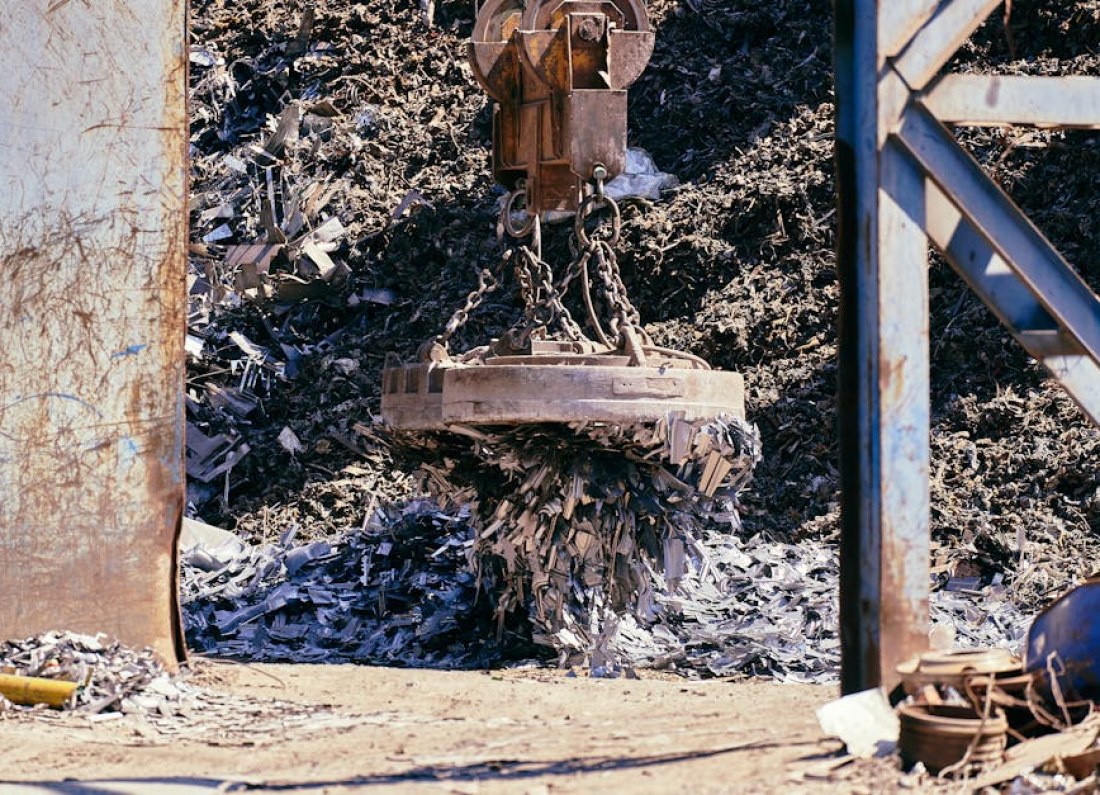 beach recycling machine
